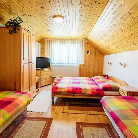 Homestay Gustav Halas Terchová エクステリア 写真